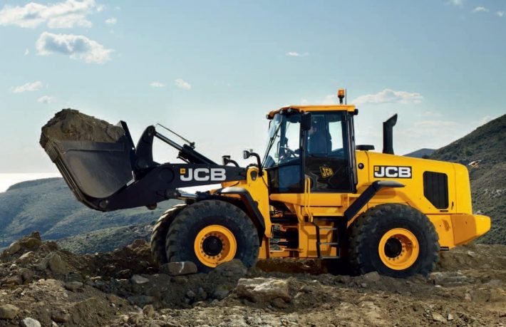 wheel loader